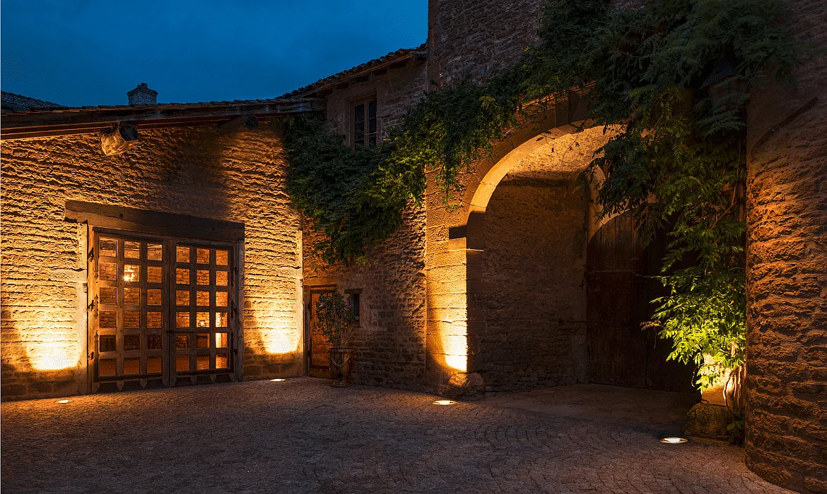SLV Luminaria empotrable en suelo DASAR 270 LED redondo, asimétrico, pasable IP65 / IP67, acero inoxidable SLV Luminaria empotrable en suelo DASAR 270 LED redondo, asimétrico, pasable IP65 / IP67, acero inoxidable