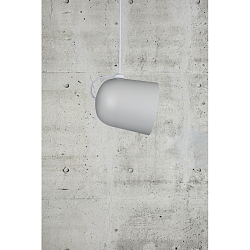 Luminaria colgante ANGLE E27