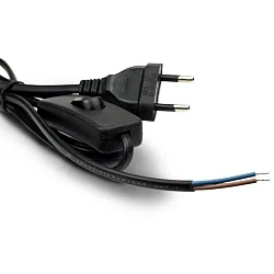 Cable de conexión con conector macho, negro