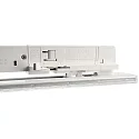 Deko-Light Luminaria trifásica LINEAR PRO TILT giratorio, UGR < 19, conmutable, multipower IP20, blanco 