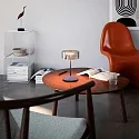 SIGOR Lámpara de mesa a pilas NUMOTION CCT Switch, con regulador táctil IP54, recubrimiento con polvo, azul ciruela regulable