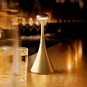 SIGOR Lámpara de mesa a pilas NUDROP MINI CCT Switch, con regulador táctil IP54, dorado regulable
