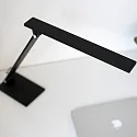Steinhauer Luminaria de mesa SERENADE giratorio, CCT Switch, inclinable, con regulador táctil IP20, negro mate regulable