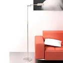 Mexlite Luminaria de pedestal KARL con brazo articulado, ajustable, con regulador táctil IP20, acero cepillado regulable